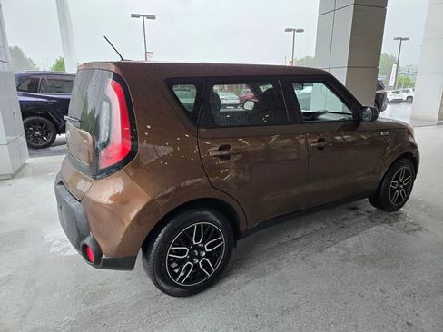 Used 2016 Kia Soul FWD image 8