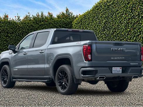 Used 2020 GMC Sierra 1500 Elevation w/ Elevation Value Package AWD/4WD image 6