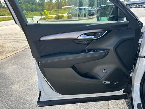 New 2025 Buick Envision Sport Touring image 11