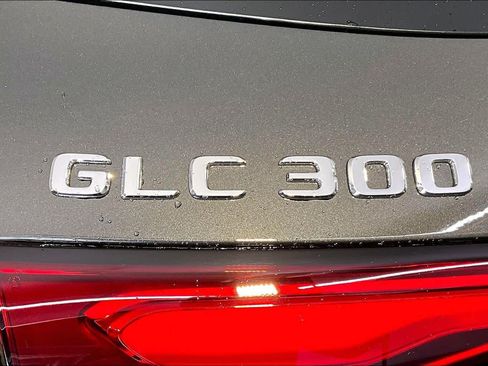 New 2026 Mercedes-Benz GLC 300 4MATIC image 6