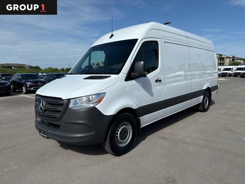 Certified 2025 Mercedes-Benz Sprinter 2500 image 1