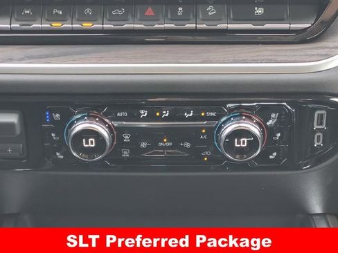New 2026 GMC Sierra 1500 SLT AWD/4WD image 15