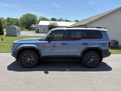Certified 2026 Toyota Land Cruiser w/ Premium Package AWD/4WD image 25