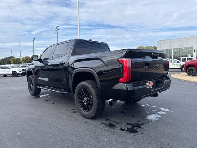 Used 2024 Toyota Tundra Limited AWD/4WD image 5