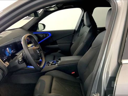 Used 2025 BMW X3 xDrive30i AWD/4WD image 10