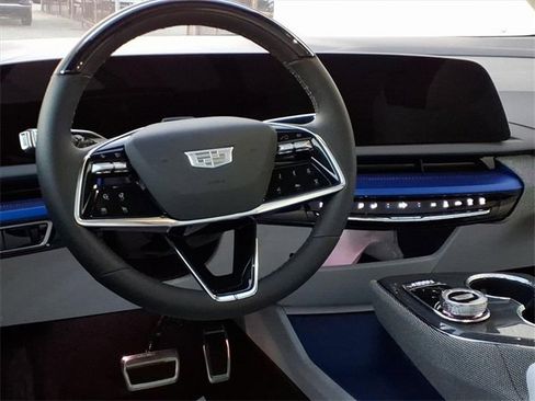 New 2026 Cadillac Optiq Luxury 1 image 5