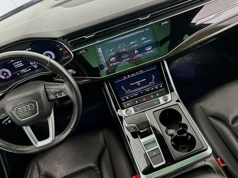 Used 2023 Audi Q8 Premium Plus w/ Premium Plus Package image 19