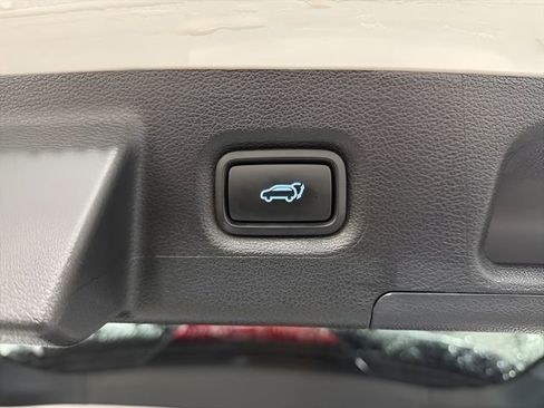 Used 2023 Hyundai Santa Fe SEL Premium w/ Cargo Package image 40