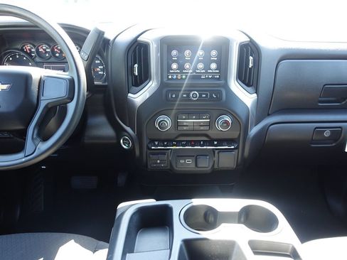 Used 2025 Chevrolet Silverado 2500 Custom w/ Custom Value Package AWD/4WD image 44