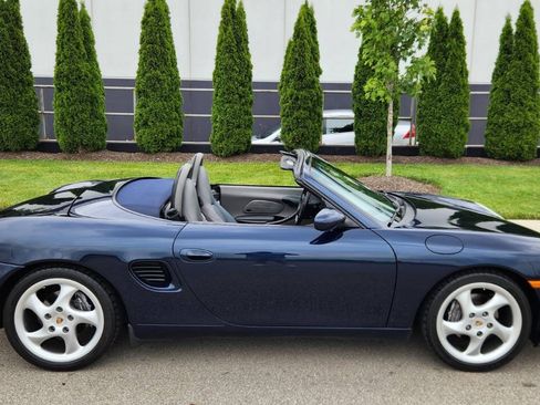 Used 1999 Porsche Boxster RWD image 5