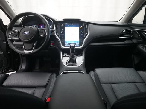 Certified 2025 Subaru Outback Limited AWD/4WD image 5