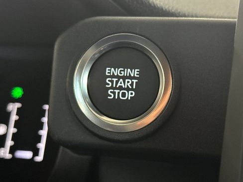 New 2026 Toyota 4Runner SR5 AWD/4WD image 27