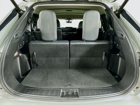 Used 2024 Mitsubishi Outlander SE image 30