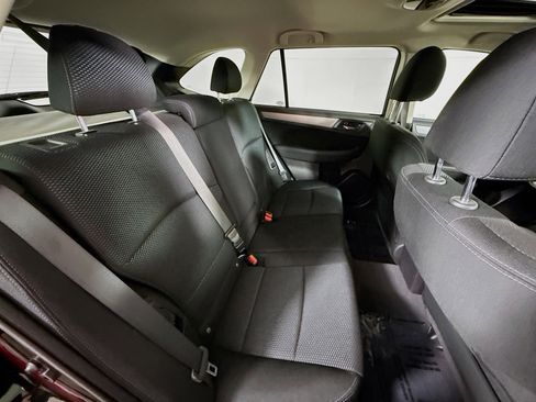 Used 2016 Subaru Outback 2.5i Premium image 24