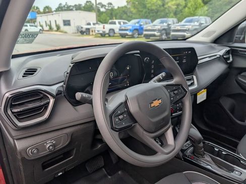 New 2026 Chevrolet TrailBlazer LS FWD image 31