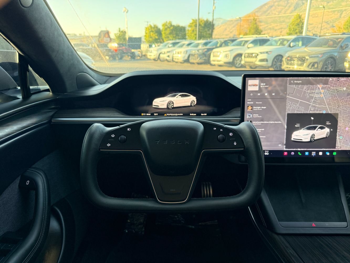 Used 2022 Tesla Model S AWD/4WD image 11