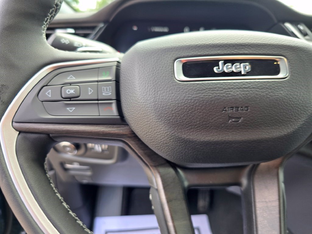 New 2027 Jeep Grand Cherokee Limited w/ Technology Group II AWD/4WD image 19