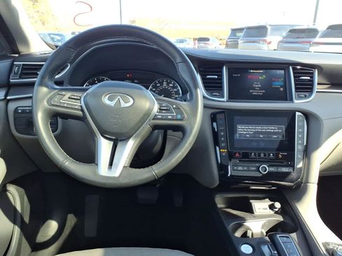 Used 2023 INFINITI QX50 Luxe image 16