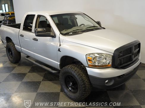 Used 2006 Dodge Ram 2500 Truck SLT w/ Quad Cab Big Horn Value Group AWD/4WD image 37