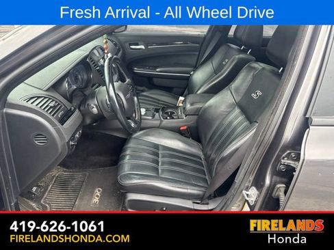 Used 2017 Chrysler 300 S w/ 300S Premium Group AWD/4WD image 17