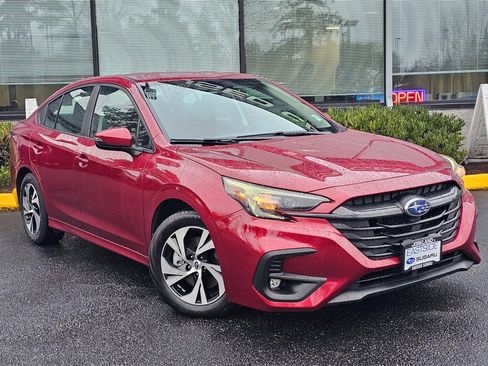 Used 2025 Subaru Legacy Premium image 1