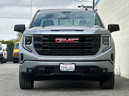 Used 2026 GMC Sierra 1500 Elevation w/ Preferred Package RWD image 9
