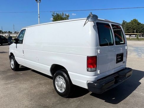 Used 2014 Ford E-150 and Econoline 150 RWD image 4