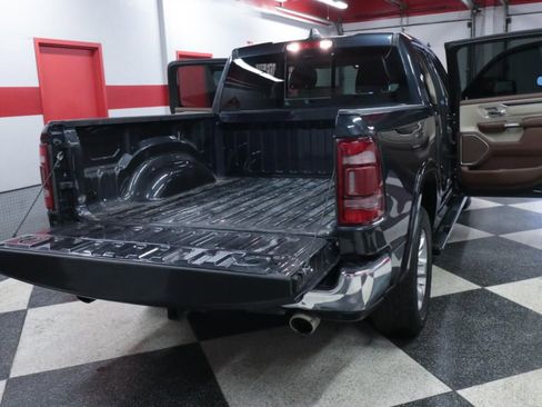 Used 2021 RAM 1500 Laramie image 33