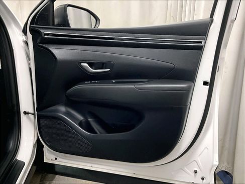 Used 2022 Hyundai Tucson Blue image 12