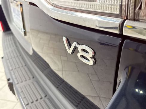 Used 2016 Toyota Land Cruiser image 11