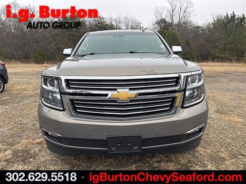 Used 2017 Chevrolet Suburban Premier image 2
