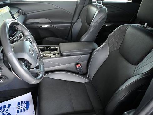 Used 2025 Lexus RX 350h image 10