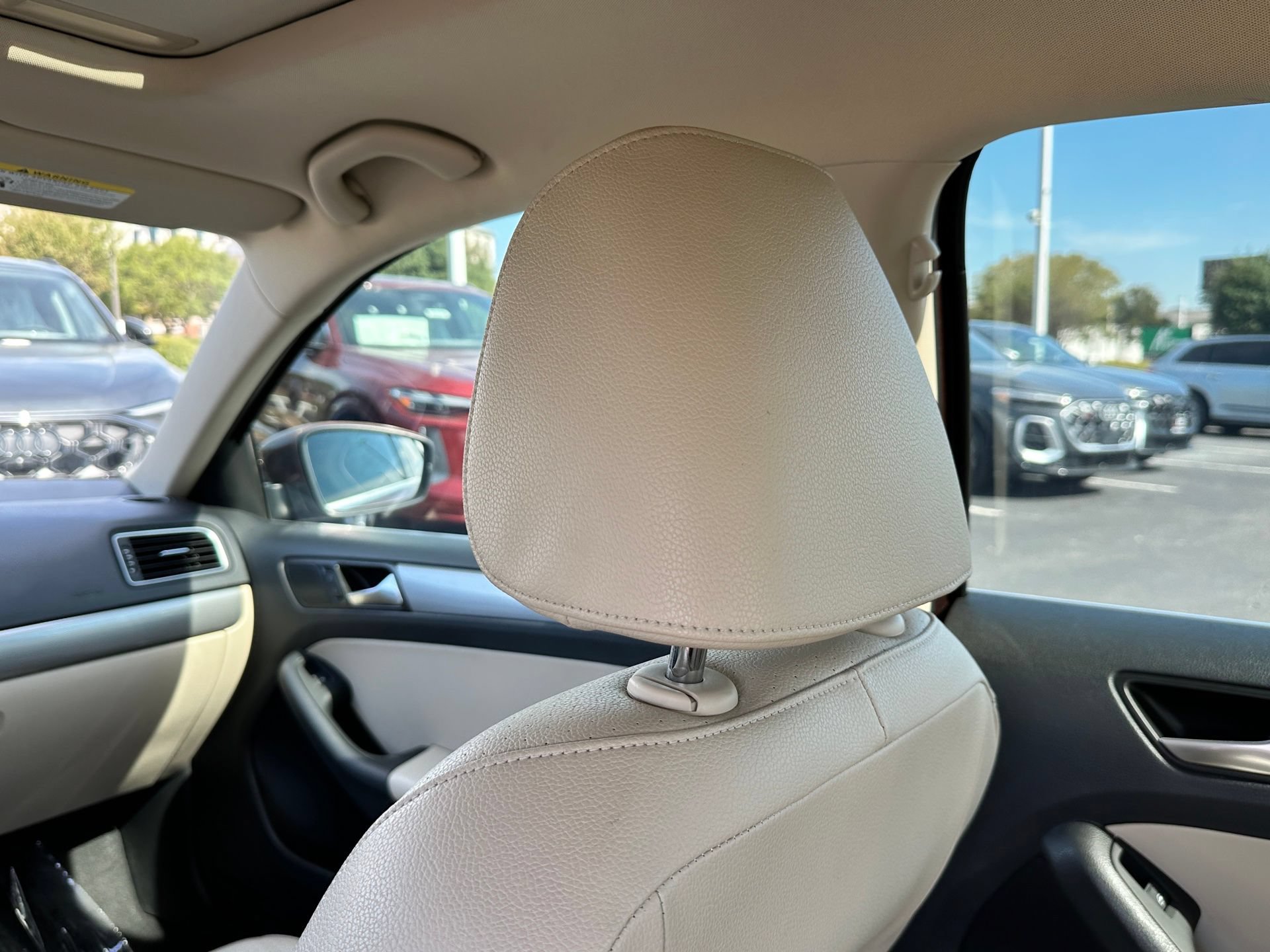 Used 2017 Volkswagen Jetta SE FWD image 28