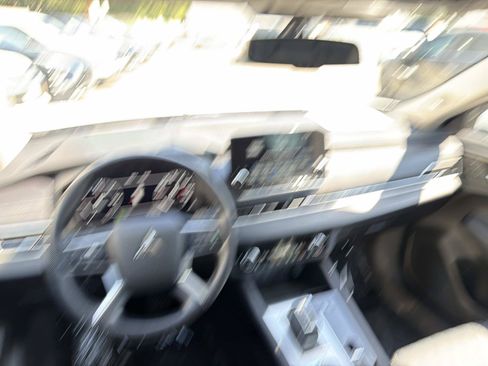 Used 2023 Mitsubishi Outlander SEL AWD/4WD image 8