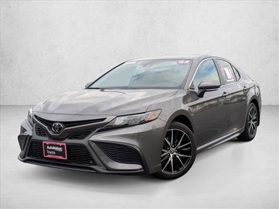 Used 2022 Toyota Camry SE
