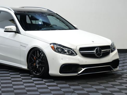 Used 2014 Mercedes-Benz E 63 AMG S-Model w/ Driver Assistance Package image 9