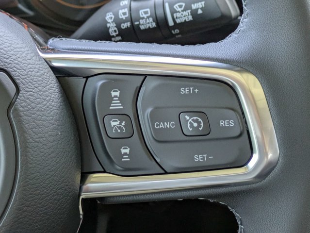 New 2026 Jeep Wrangler Unlimited Sahara AWD/4WD image 27