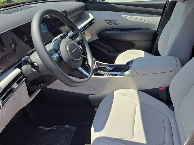 New 2026 Hyundai Tucson SEL Plus FWD image 16