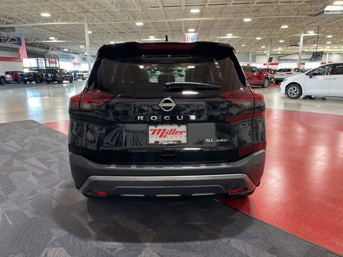 Used 2023 Nissan Rogue SL AWD/4WD image 4