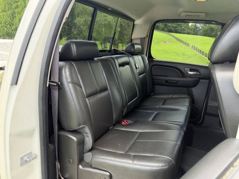 Used 2013 GMC Sierra 1500 SLT w/ SLT White Diamond Edition AWD/4WD image 22