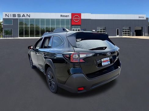 Used 2025 Subaru Outback Onyx Edition AWD/4WD image 4