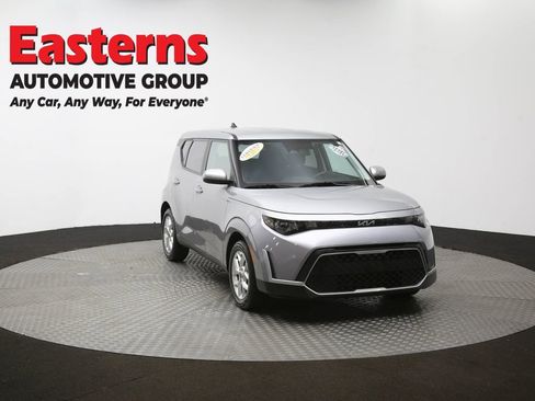 Used 2023 Kia Soul LX w/ Option Group 015 image 51