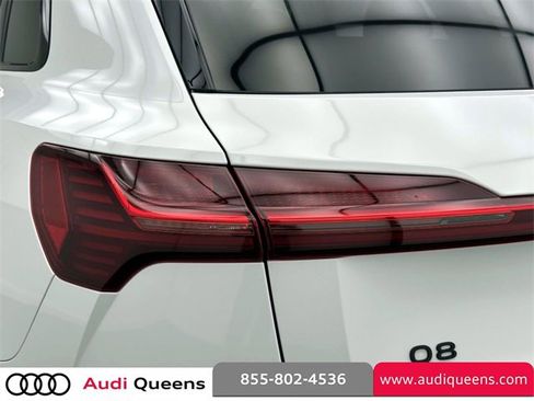 Certified 2024 Audi Q8 e-tron Premium Plus w/ Premium Plus Package image 9