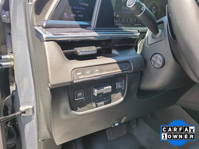 Used 2022 Cadillac Escalade ESV Sport w/ Touring Package RWD image 34