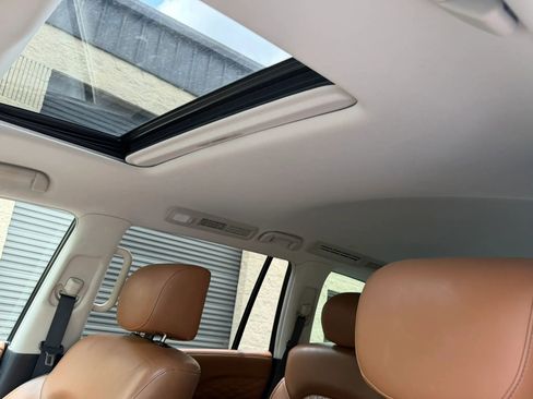Used 2018 INFINITI QX80 4WD w/ Deluxe Technology Package image 26