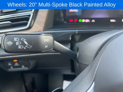 Used 2026 Volkswagen Atlas SE w/ Black Wheel Package FWD image 19