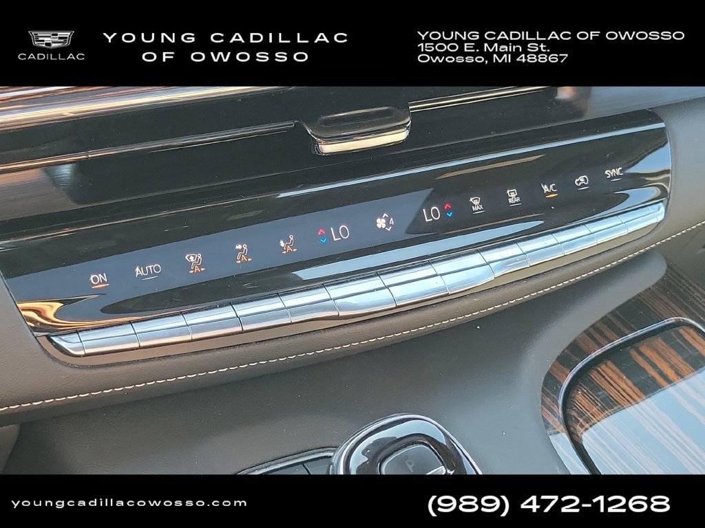 Used 2024 Cadillac Escalade Premium Luxury w/ LPO, Floor Liner Package AWD/4WD image 20