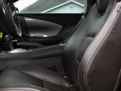 Used 2015 Chevrolet Camaro LT image 17