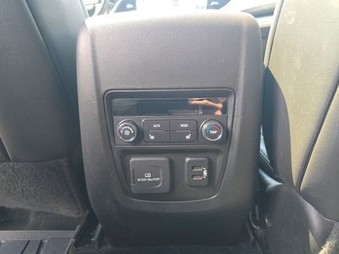 Used 2023 Buick Enclave Avenir w/ Avenir Technology Package AWD/4WD image 16