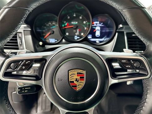 Used 2018 Porsche Macan GTS image 13